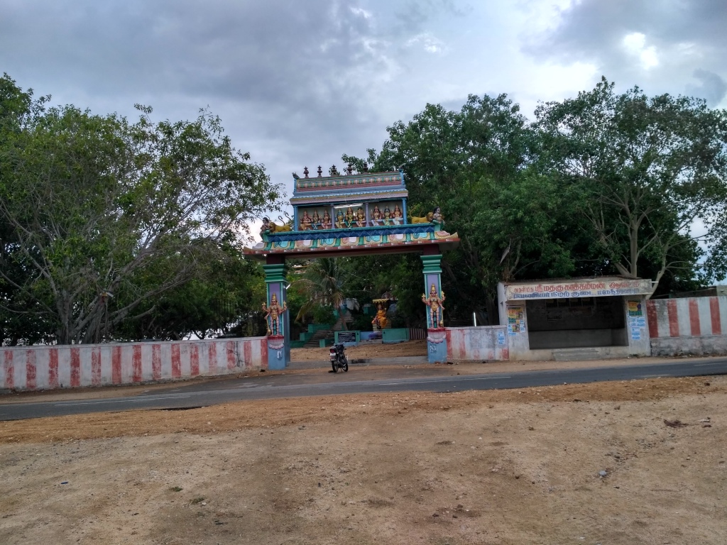 Mahendravadi Madhagu Kaatha Amman Temple, Vellore