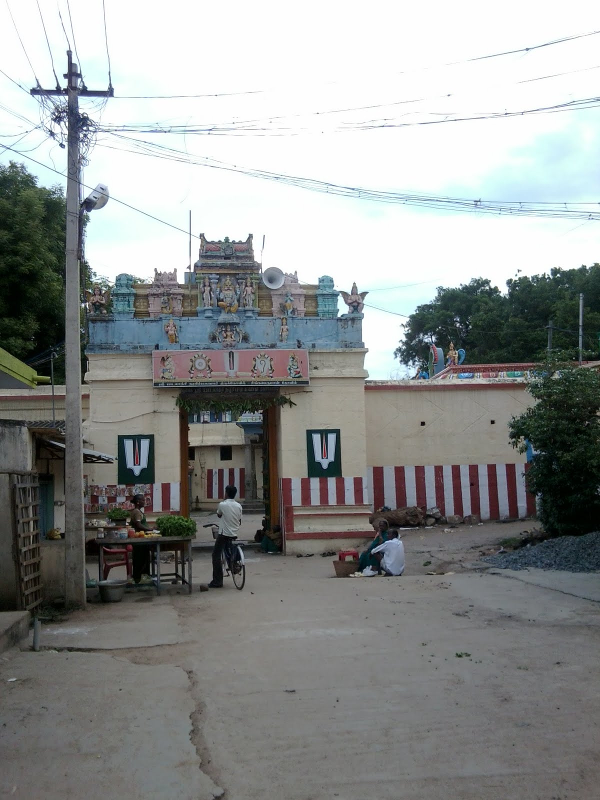 Singaperumalkoil Padalathri Narasimhar Temple – Kanchipuram