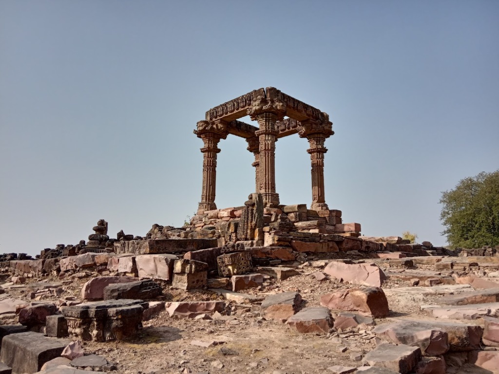 Gyaraspur Chaukhamba Temple – Madhya Pradesh