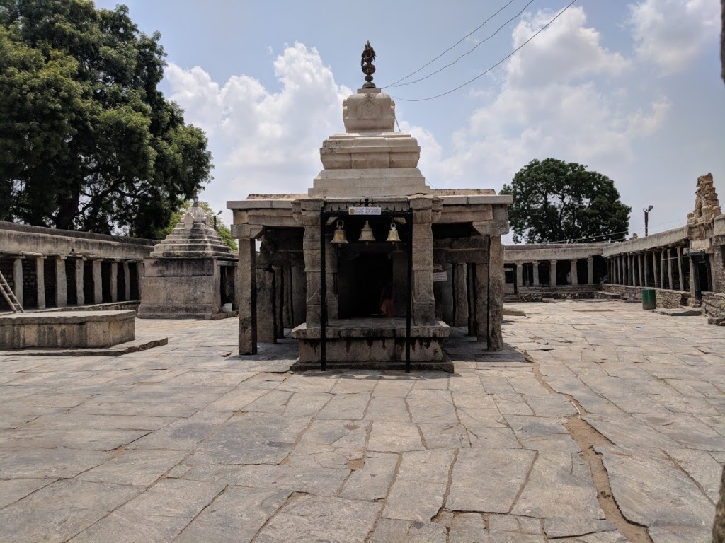 சித்தேஸ்வரர் கோயில் (ஹேமாவதி கோயில்கள் குழு), ஆந்திரப் பிரதேசம்