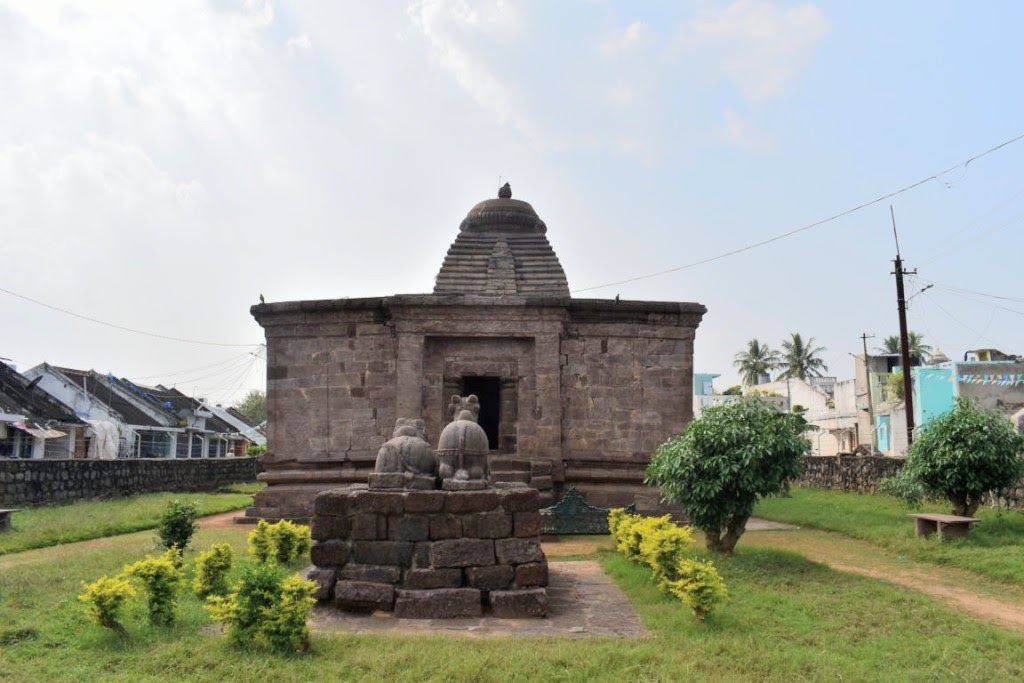 முகலிங்கம் பீமேஸ்வரர் கோயில், ஆந்திரப் பிரதேசம்