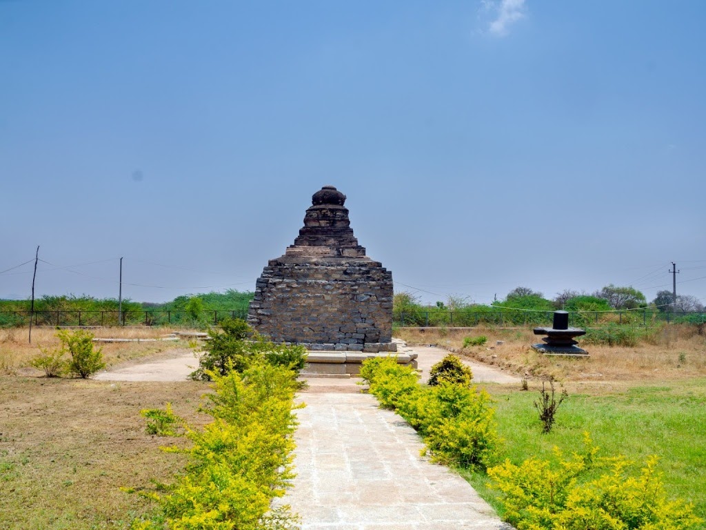 விருபாக்ஷா கோயில் (ஹேமாவதி கோயில்கள் குழு), ஆந்திரப் பிரதேசம்