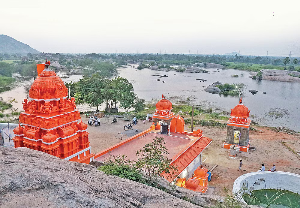 மேலச்சேரி மத்தளேஸ்வரர் குடைவரை கோயில், விழுப்புரம்