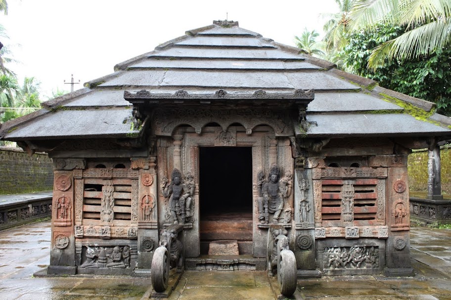 Bhatkal Khetapai Narayana Temple – Karnataka