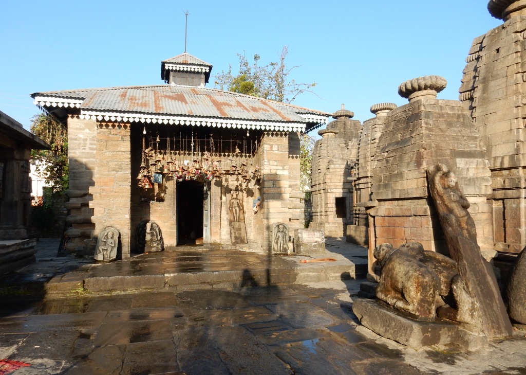 பாகேஷ்வர் பாக்நாதர் கோயில், உத்தரகாண்ட்