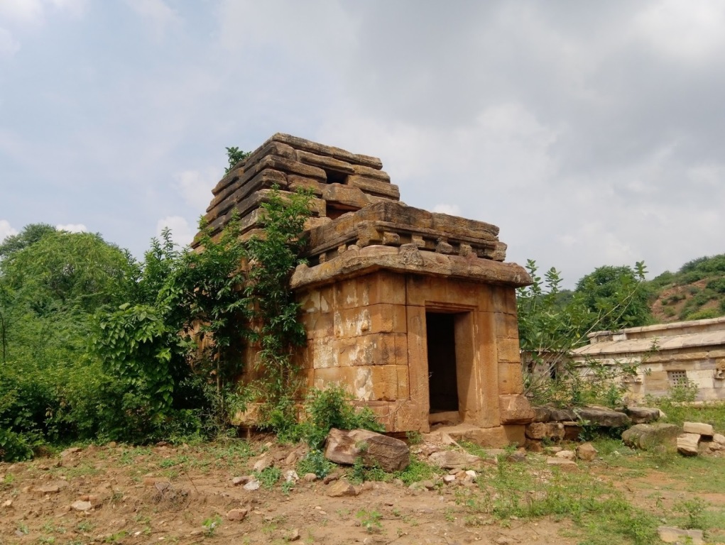 மகாகுடா பழைய மகாகுடேஸ்வரர் கோயில், கர்நாடகா