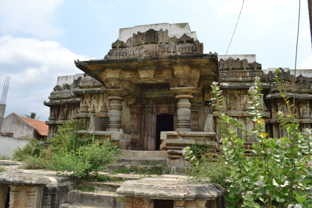 Adagur Lakshmi Narayana Temple – Karnataka
