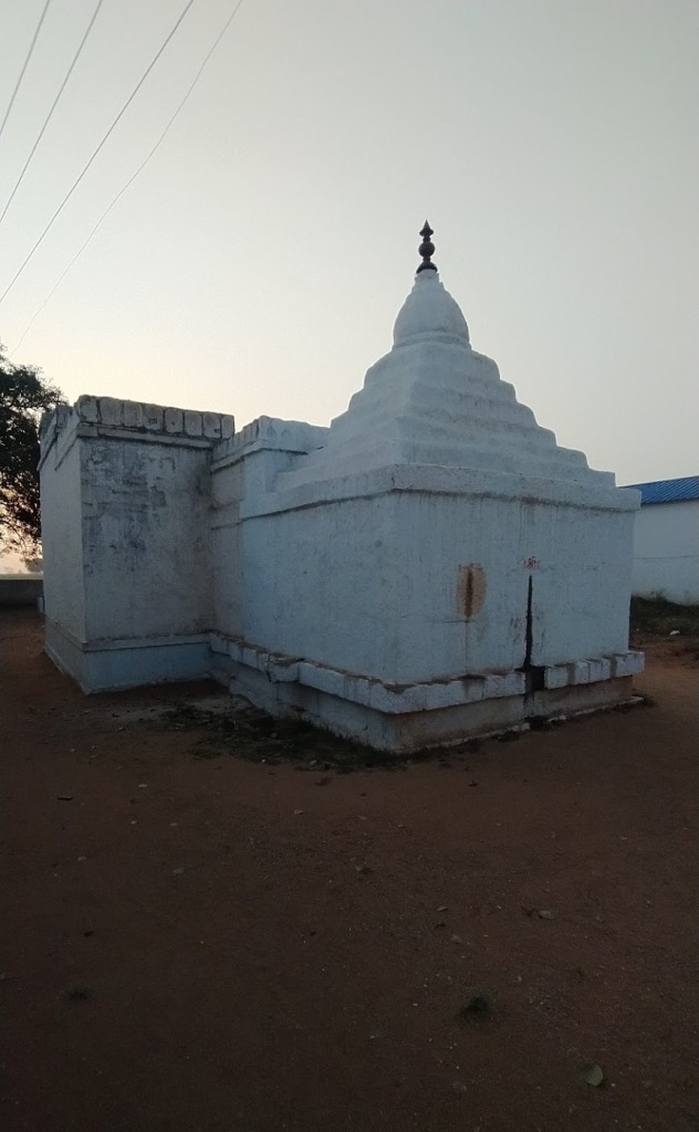 ராமேனஹள்ளி வெங்கடேஸ்வரர் கோயில், கர்நாடகா