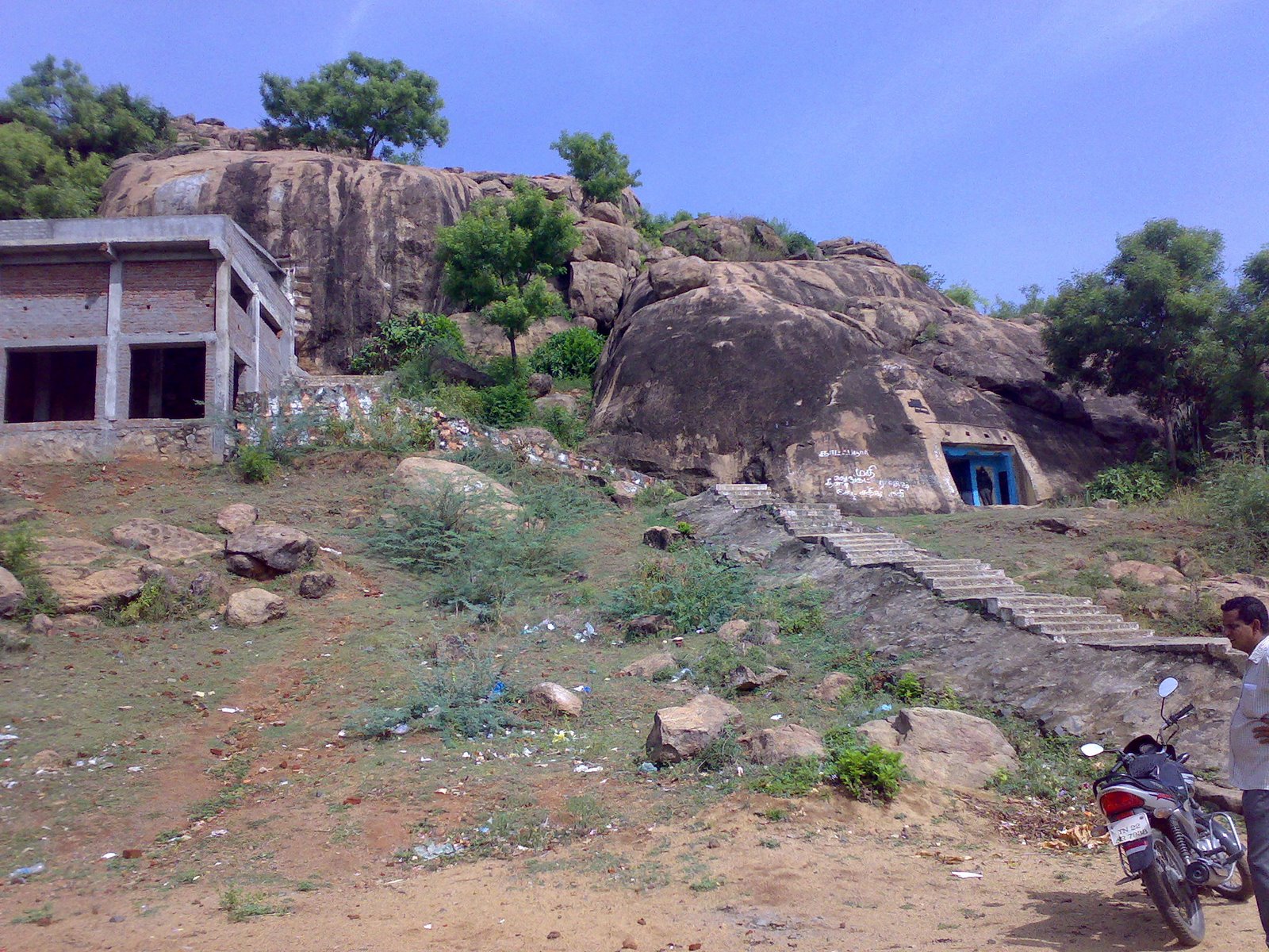 Vallam Cave Temples, Kanchipuram
