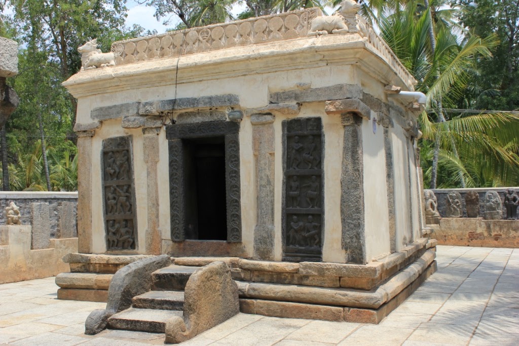 ஹோல் ஆலூர் அரகேஸ்வரர் கோயில், கர்நாடகா