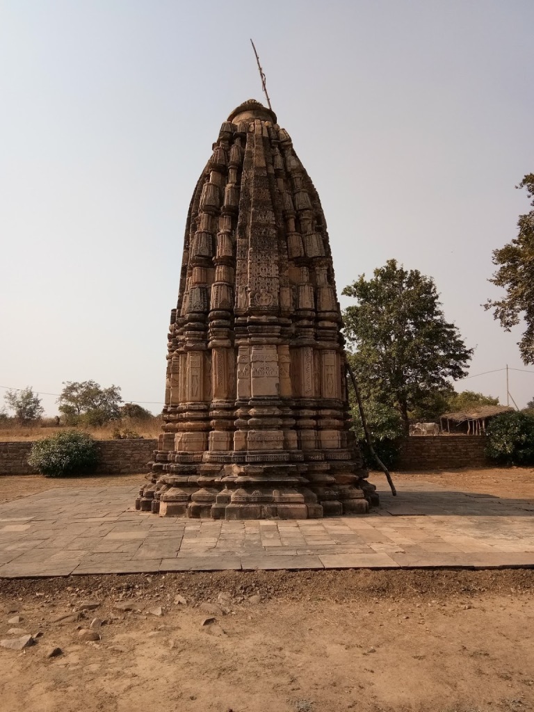 https://hindutemples-india.blogspot.com/2021/06/mahadeva-temple-bari ...