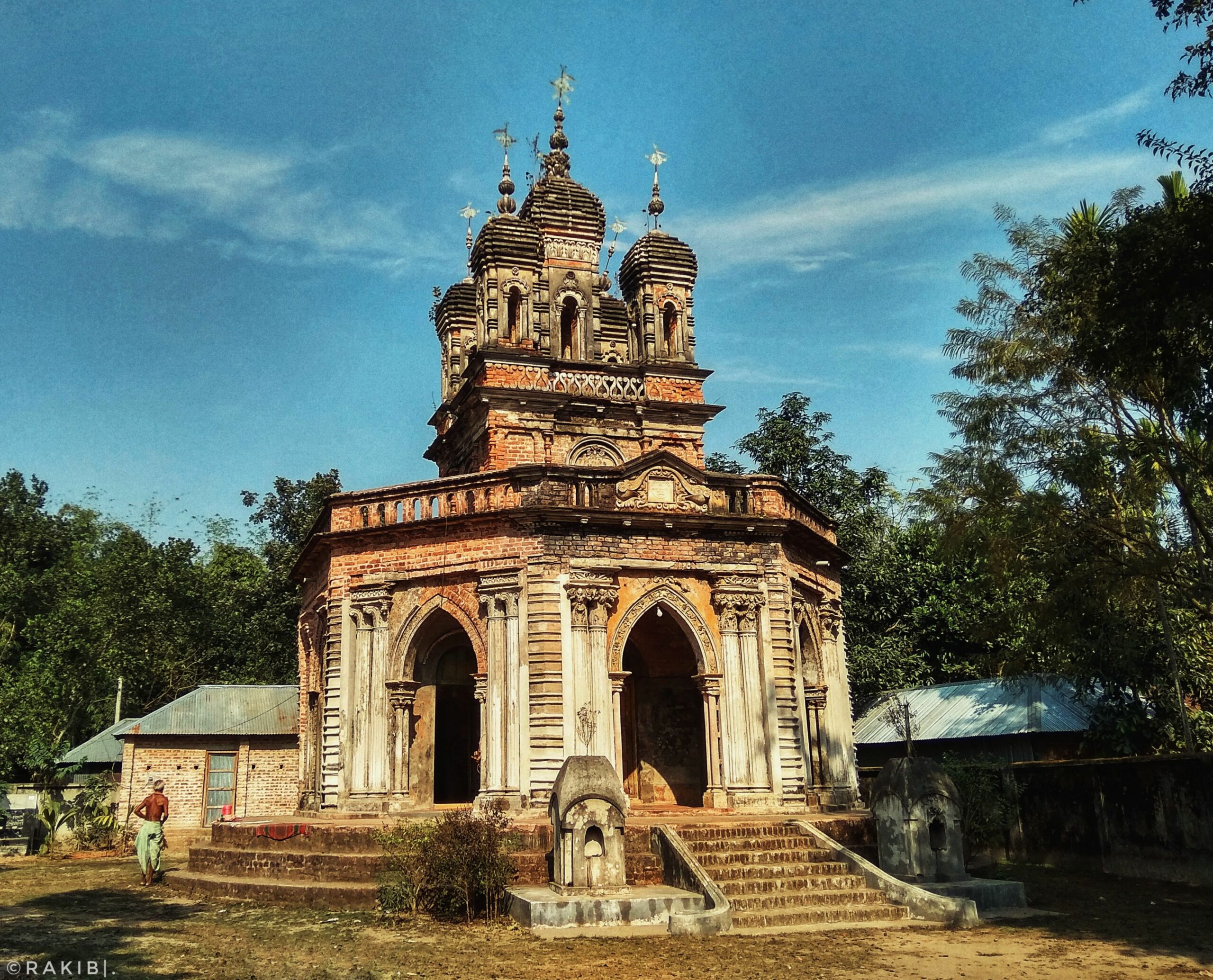 டெபிகஞ்ச் கோலோக்தம் மந்திர், வங்காளதேசம்