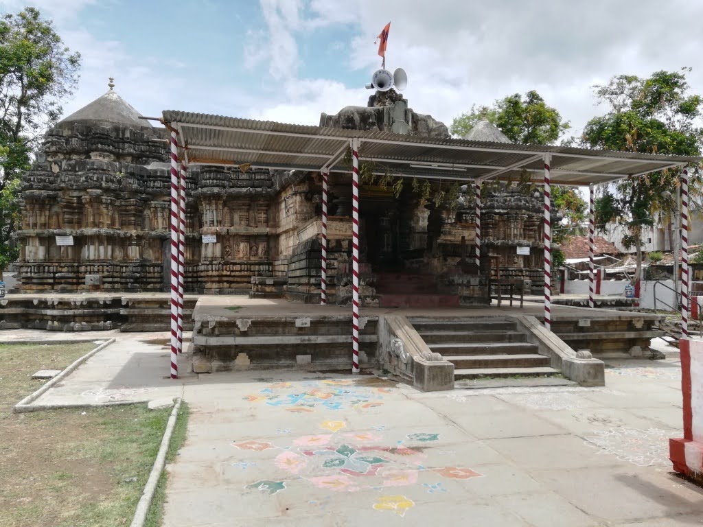 பத்ராவதி லட்சுமி நரசிம்மர் கோயில், கர்நாடகா