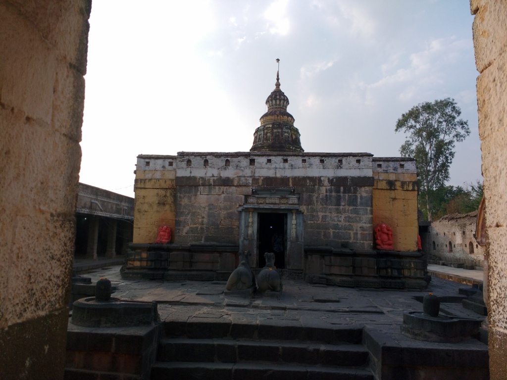 சிந்தகேட் ராஜா ராமேஸ்வரர் கோயில், மகாராஷ்டிரா