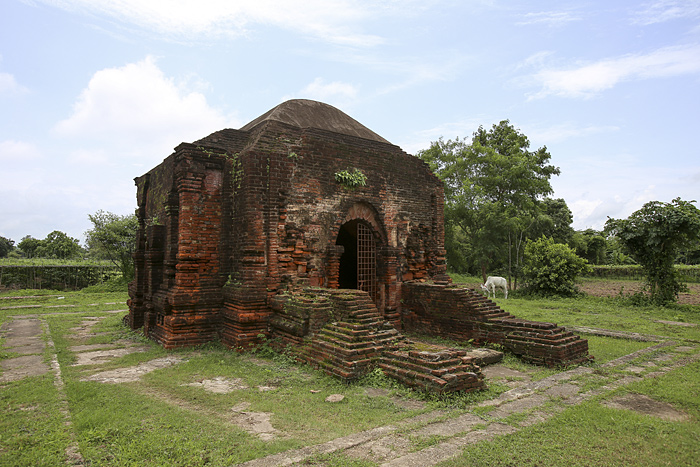 Pyay East Zegu Paya Temple, Myanmar