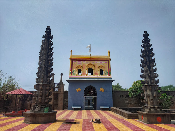 லோனி பாப்கர் பைரவ்நாதர் கோவில், மகாராஷ்டிரா