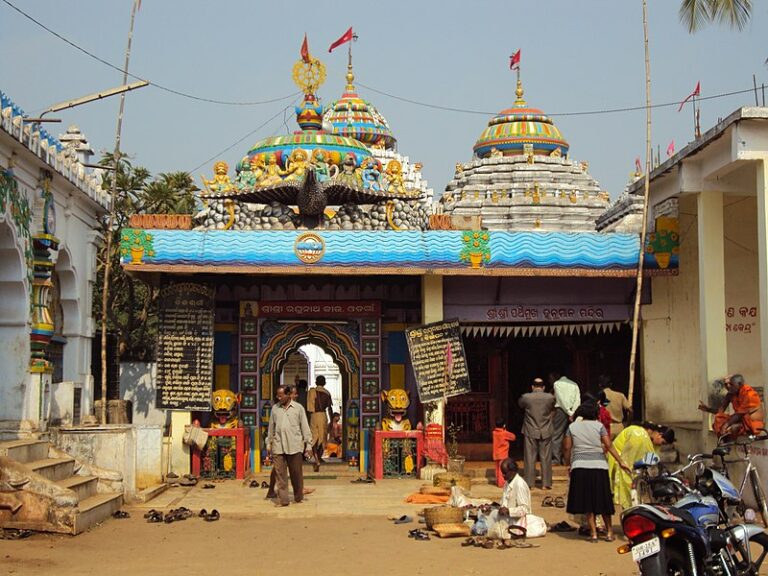 Odagaon Raghunath Jew Temple, Odisha - lightuptemples