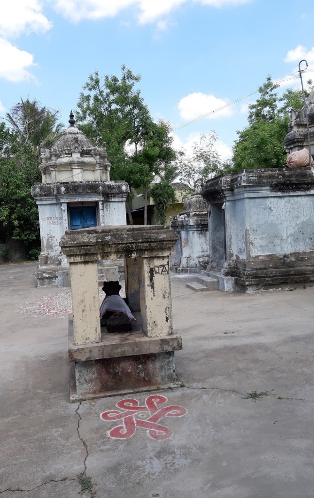 Perumangalam Vanrondareeser Temple (Eyarkon Kalikkama Nayanar Sthalam), Nagapattinam