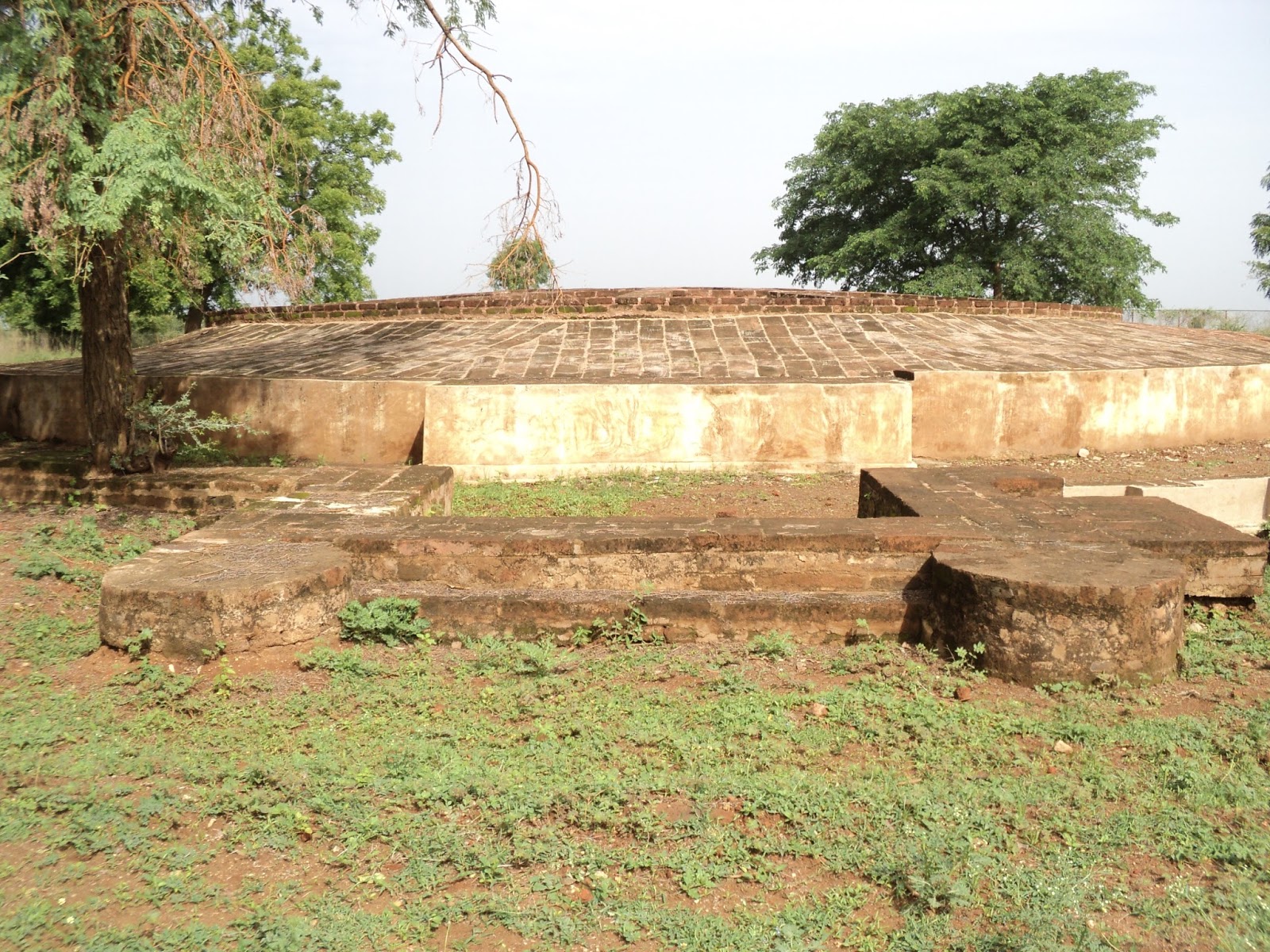 Alluru Buddhist Monastery (Alluru Buddhist Stupa) Andhra Pradesh