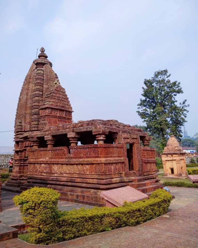 அமர்கந்தாக் மச்சேந்திரநாதர் கோயில், மத்தியப் பிரதேசம்