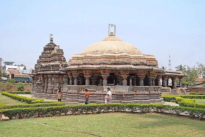 Arasikere Ishvara (Chandramouleswara) Temple, Karnataka