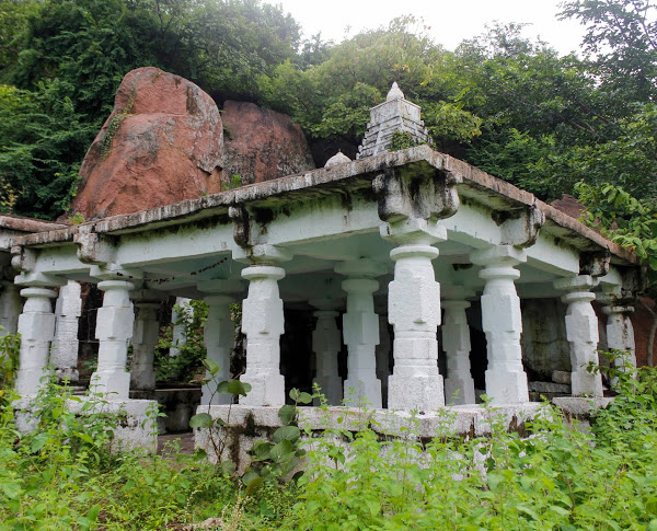 சந்திரகிரி சென்னகேசவ சுவாமி கோயில், தெலுங்கானா