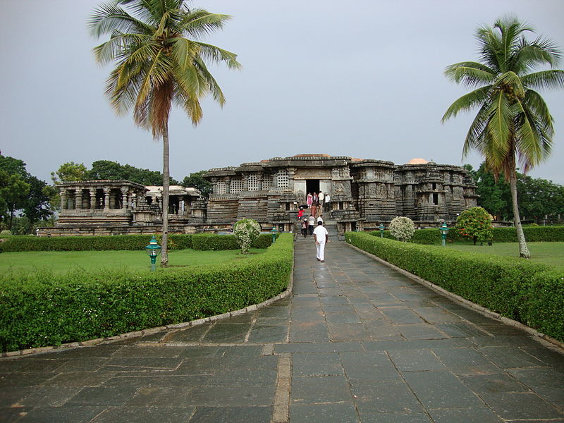 ஹொயசலேஸ்வரர் கோயில், கர்நாடகா