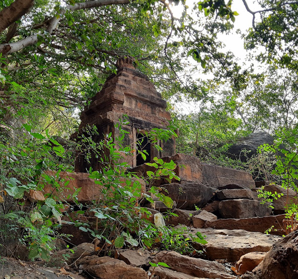 Huligemmana Kolla shiva Temple, Karnataka
