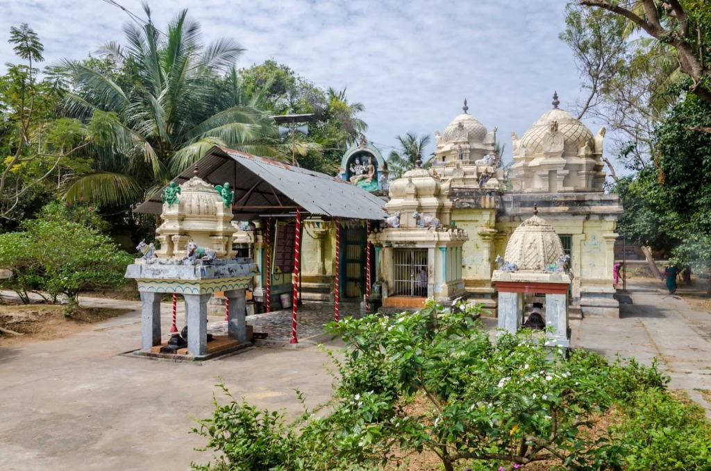 Karukudi Sri Sargunalingeswarar Temple,  Thanjavur