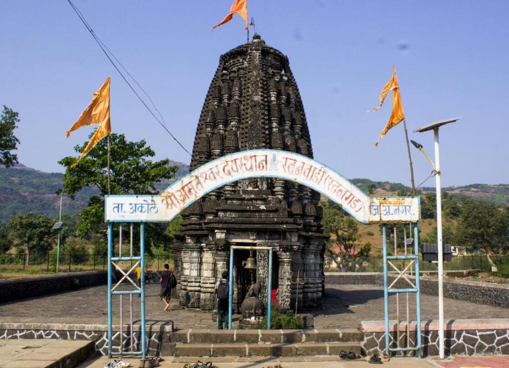 Ratanwadi Akole Amruteshwar Temple, Maharashtra