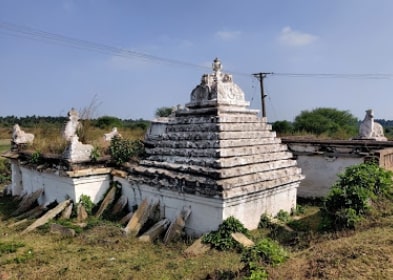 எஸ்.சிவரா கங்காதரேஸ்வரர் கோயில், கர்நாடகா