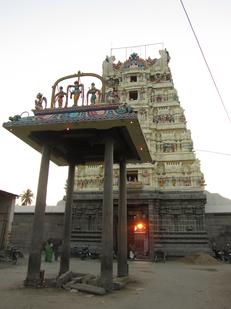 Sri Uthara Ranganathar Temple (Pallikonda), Vellore