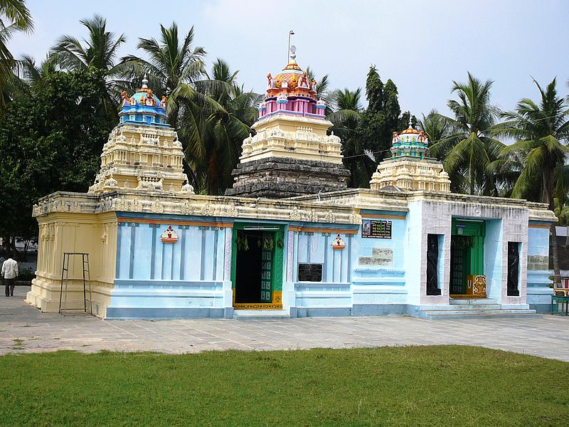Srikakulam Andhra Mahavishnu Temple, Andhra Pradesh