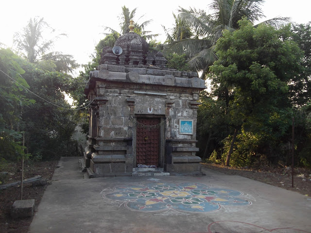 Vandalur Srivaradharaja Perumal Temple, Chengalpattu